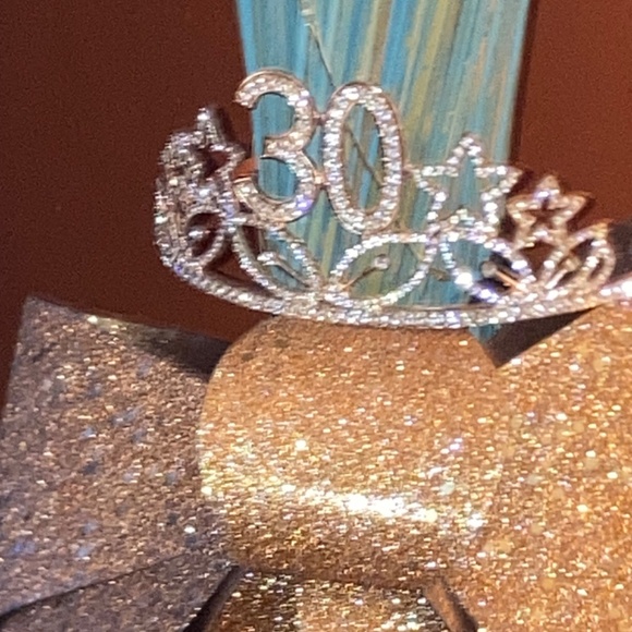 30 Y/O Crown Tiara ( Claw Clip) main image 3